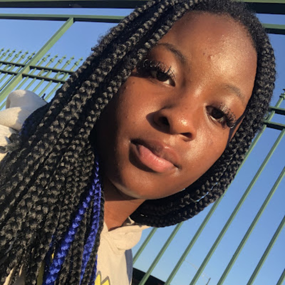 Meet your Posher, Yaliyah
